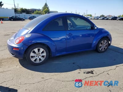 Trzecie zdjęcie samochodu z tyłu: 2008 VOLKSWAGEN NEW BEETLE S VIN:3VWPG31C28M525782 - miniatura