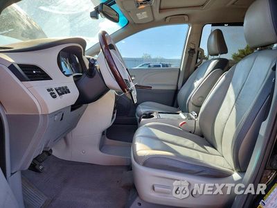 Zdjęcie 7 z 13 samochodu: 2011 TOYOTA SIENNA LIMITED 7-PASSENGER VIN:5TDDK3DC6BS016429 - miniatura