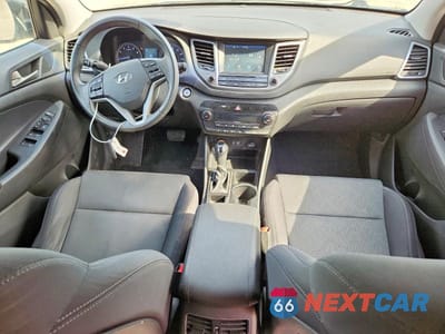 Zdjęcie 8 z 15 samochodu: 2018 HYUNDAI TUCSON VALUE VIN:KM8J3CA2XJU794296 - miniatura