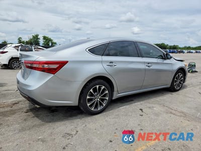 Trzecie zdjęcie samochodu z tyłu: 2016 TOYOTA AVALON XLE PLUS VIN:4T1BK1EB2GU217311 - miniatura