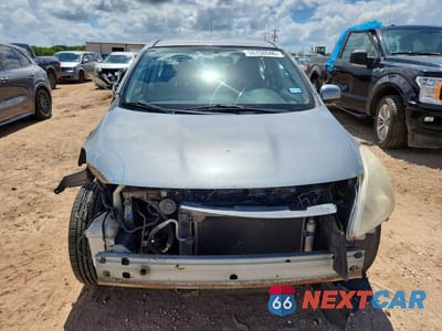 Piąte zdjęcie samochodu w środku: 2012 NISSAN VERSA 1.6 S VIN:3N1CN7AP4CL826833 - miniatura