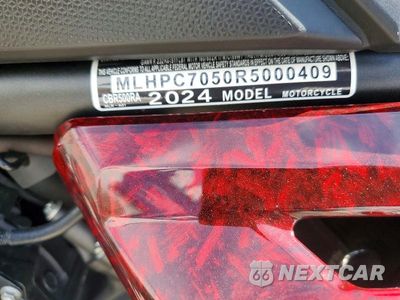 Zdjęcie 9 z 9 samochodu: 2024 HONDA CBR500 RA VIN:MLHPC7050R5000409 - miniatura