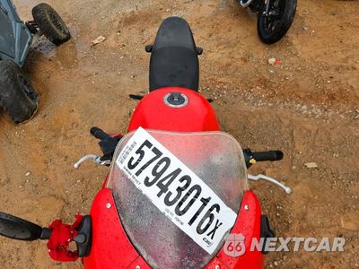 Piąte zdjęcie samochodu w środku: 2005 SUZUKI GSX750 F VIN:JS1GR7GA552101102 - miniatura