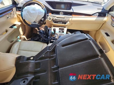 Zdjęcie 8 z 13 samochodu: 2014 LEXUS ES 350 VIN:JTHBK1GG3E2124074 - miniatura