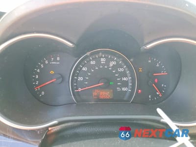 Zdjęcie 9 z 12 samochodu: 2015 KIA SORENTO LX VIN:5XYKTCA67FG561660 - miniatura