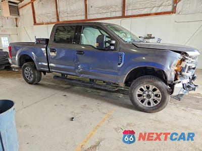 Czwarte zdjęcie samochodu z boku: 2021 FORD F250 SUPER DUTY VIN:1FT7W2B69MED93273 - miniatura