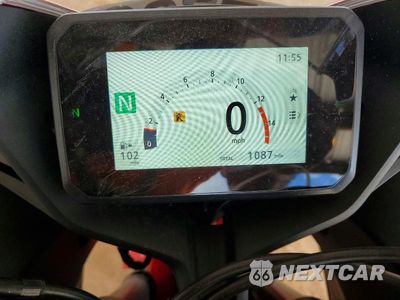 Zdjęcie 7 z 9 samochodu: 2026 HONDA CBR650 R VIN:MLHRH1558T5201451 - miniatura