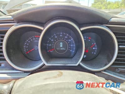 Zdjęcie 9 z 12 samochodu: 2015 KIA OPTIMA LX VIN:5XXGM4A70FG481591 - miniatura