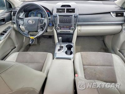 Zdjęcie 8 z 13 samochodu: 2012 TOYOTA CAMRY HYBRID XLE VIN:4T1BD1FKXCU018820 - miniatura
