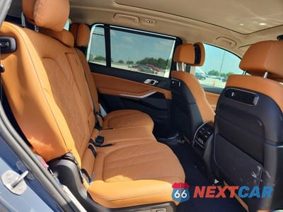 Zdjęcie 10 z 13 samochodu: 2024 BMW X7 XDRIVE40I VIN:5UX23EM0XR9S99737 - miniatura