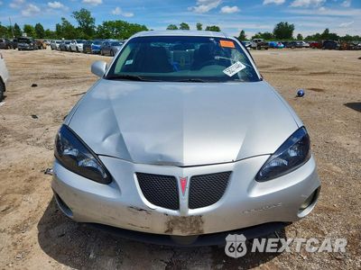 Piąte zdjęcie samochodu w środku: 2004 PONTIAC GRAND PRIX GT VIN:2G2WP522041328406 - miniatura