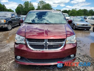 Piąte zdjęcie samochodu w środku: 2017 DODGE GRAND CARAVAN SXT VIN:2C4RDGCG8HR786483 - miniatura