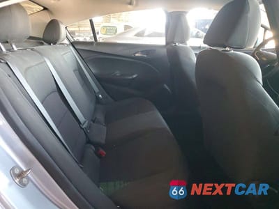 Zdjęcie 10 z 12 samochodu: 2017 CHEVROLET CRUZE LS VIN:1G1BC5SM3H7140763 - miniatura