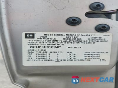 Zdjęcie 12 z 12 samochodu: 2005 GMC NEW SIERRA C1500 VIN:2GTEC13T651283475 - miniatura
