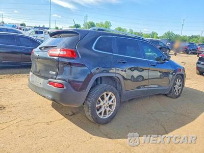 Trzecie zdjęcie samochodu z tyłu: 2017 JEEP CHEROKEE LATITUDE VIN:1C4PJLCB4HW573325 - miniatura