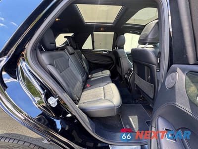 Zdjęcie 6 z 14 samochodu: 2018 MERCEDES-BENZ GLE 43 AMG VIN:4JGDA6EB8JA995601 - miniatura