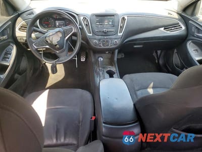 Zdjęcie 8 z 12 samochodu: 2017 CHEVROLET MALIBU LS VIN:1G1ZB5ST7HF216659 - miniatura
