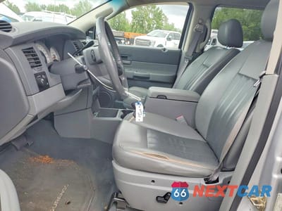 Zdjęcie 7 z 12 samochodu: 2005 DODGE DURANGO LIMITED VIN:1D4HB58DX5F538388 - miniatura