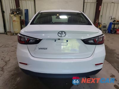 Zdjęcie 6 z 12 samochodu: 2019 TOYOTA YARIS LE VIN:3MYDLBYV1KY524353 - miniatura
