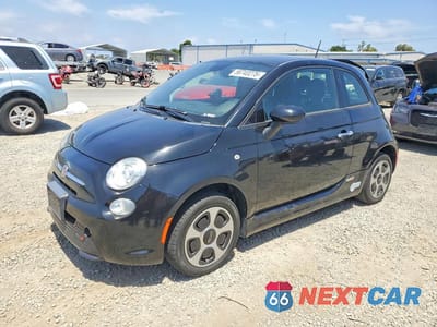 2015 FIAT 500 ELECTRIC 3C3CFFGE1FT732556 - główne zdjęcie licytacji z USA - miniatura