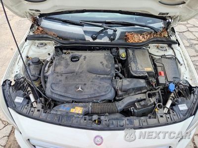 Zdjęcie 11 z 13 samochodu: 2015 MERCEDES-BENZ GLA 250 VIN:WDCTG4EB7FJ055181 - miniatura