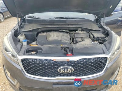 Zdjęcie 12 z 13 samochodu: 2017 KIA SORENTO EX VIN:5XYPHDA59HG204357 - miniatura