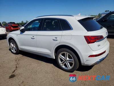 Drugie zdjęcie samochodu z przodu: 2021 AUDI Q5 E PREMIUM VIN:WA1G2AFY8M2049334 - miniatura