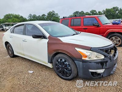 Czwarte zdjęcie samochodu z boku: 2013 NISSAN ALTIMA 2.5 VIN:1N4AL3APXDC241387 - miniatura