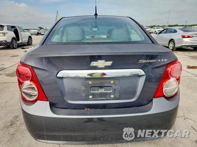 Zdjęcie 6 z 12 samochodu: 2012 CHEVROLET SONIC LTZ VIN:1G1JE5SH9C4181756 - miniatura