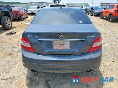 Zdjęcie 6 z 12 samochodu: 2010 MERCEDES-BENZ C 300 4MATIC VIN:WDDGF8BB9AF474107 - miniatura