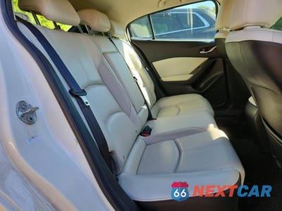 Zdjęcie 10 z 12 samochodu: 2018 MAZDA 3 GRAND TOURING VIN:3MZBN1M35JM265593 - miniatura