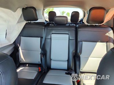 Zdjęcie 10 z 13 samochodu: 2022 FORD EXPLORER XLT VIN:1FMSK8DH4NGB61821 - miniatura