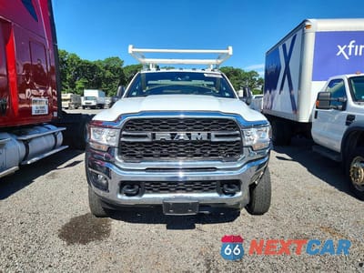 Piąte zdjęcie samochodu w środku: 2024 RAM 5500 VIN:3C7WRNBL0RG107341 - miniatura