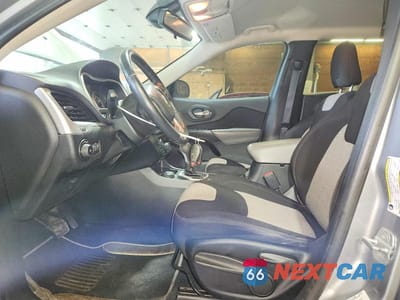 Zdjęcie 7 z 13 samochodu: 2014 JEEP CHEROKEE LATITUDE VIN:1C4PJMCB8EW125722 - miniatura