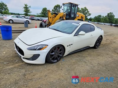 2013 MASERATI GRANTURISMO S ZAM45VLA5D0069739 - główne zdjęcie licytacji z USA - miniatura