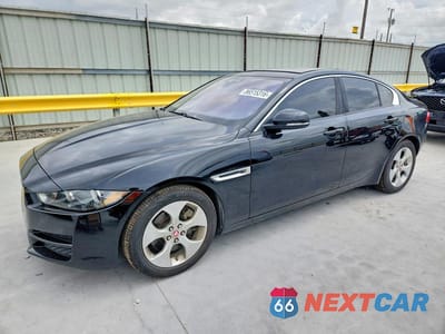 2017 JAGUAR XE SAJAR4BG2HA969169 - główne zdjęcie licytacji z USA - miniatura