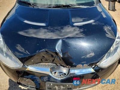 Zdjęcie 11 z 12 samochodu: 2013 HYUNDAI VELOSTER BASE VIN:KMHTC6AD5DU133243 - miniatura