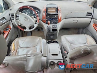 Zdjęcie 8 z 13 samochodu: 2004 TOYOTA SIENNA XLE LIMITED 7 PASSENGER VIN:5TDBA22CX4S008795 - miniatura