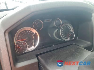 Zdjęcie 9 z 12 samochodu: 2016 RAM 1500 SLT VIN:3C6RR7LT1GG207070 - miniatura