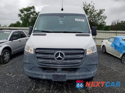 Piąte zdjęcie samochodu w środku: 2021 MERCEDES-BENZ SPRINTER 2500 VIN:W1Y4DBHY2MT045467 - miniatura