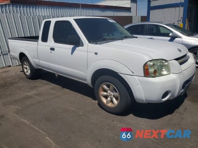 Czwarte zdjęcie samochodu z boku: 2002 NISSAN FRONTIER KING CAB XE VIN:1N6DD26S82C374882 - miniatura