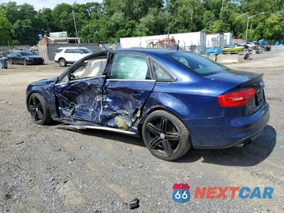 Drugie zdjęcie samochodu z przodu: 2025 AUDI S4 PREMIUM PLUS VIN:WAUDGAFL1EA147818 - miniatura