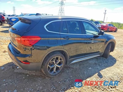 Trzecie zdjęcie samochodu z tyłu: 2017 BMW X1 XDRIVE28I VIN:WBXHT3C39H5F67894 - miniatura