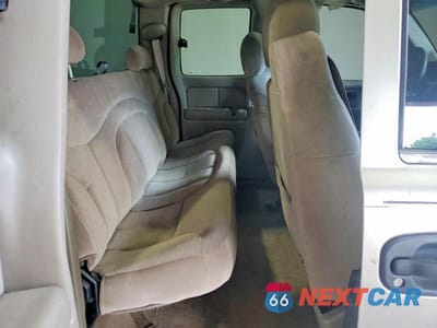 Zdjęcie 10 z 12 samochodu: 2002 GMC NEW SIERRA C1500 VIN:2GTEC19T121230458 - miniatura