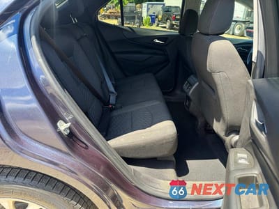 Zdjęcie 6 z 12 samochodu: 2019 CHEVROLET EQUINOX LT VIN:3GNAXUEV4KL254562 - miniatura