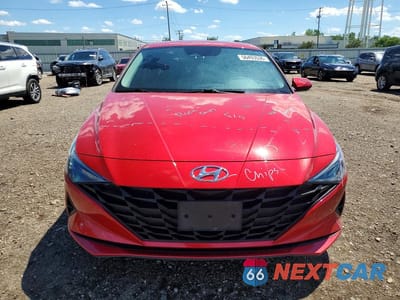 Piąte zdjęcie samochodu w środku: 2022 HYUNDAI ELANTRA SEL VIN:5NPLM4AG7NH079228 - miniatura