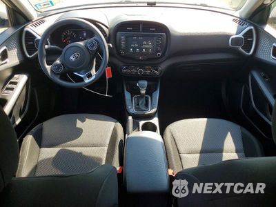 Zdjęcie 8 z 12 samochodu: 2021 KIA SOUL LX VIN:KNDJ23AUXM7739004 - miniatura