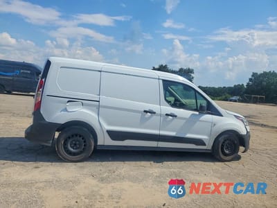 Czwarte zdjęcie samochodu z boku: 2022 FORD TRANSIT CONNECT XL VIN:NM0LS7S26N1520099 - miniatura