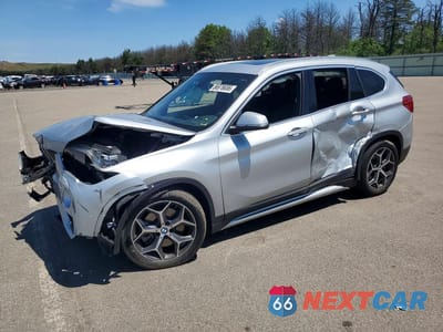 2018 BMW X1 XDRIVE28I WBXHT3C38J3H30536 - główne zdjęcie licytacji z USA - miniatura