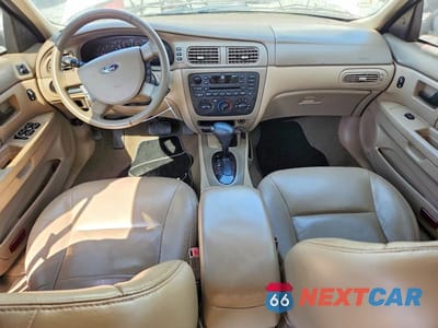 Zdjęcie 8 z 12 samochodu: 2006 FORD TAURUS SE VIN:1FAFP53U96A195526 - miniatura